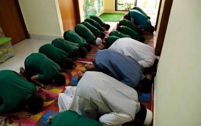 Bonoful School Mohammapur Prayer Sejdah