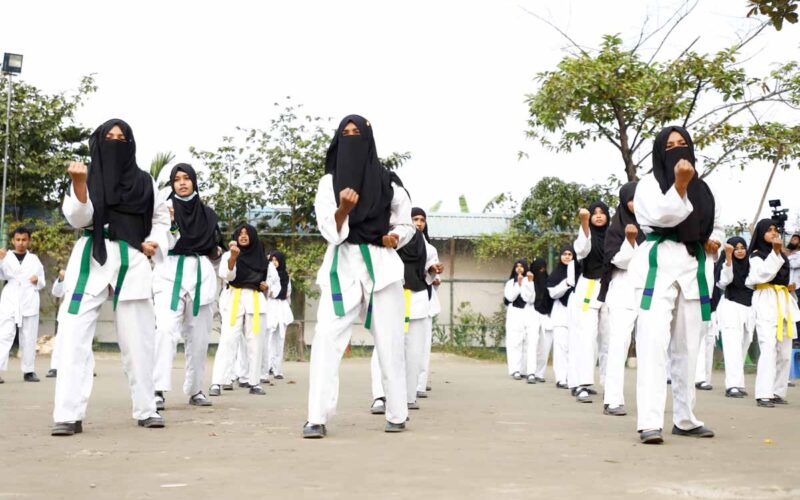 Bonoful School Uttara Taekwondo Women Practicing Confidence